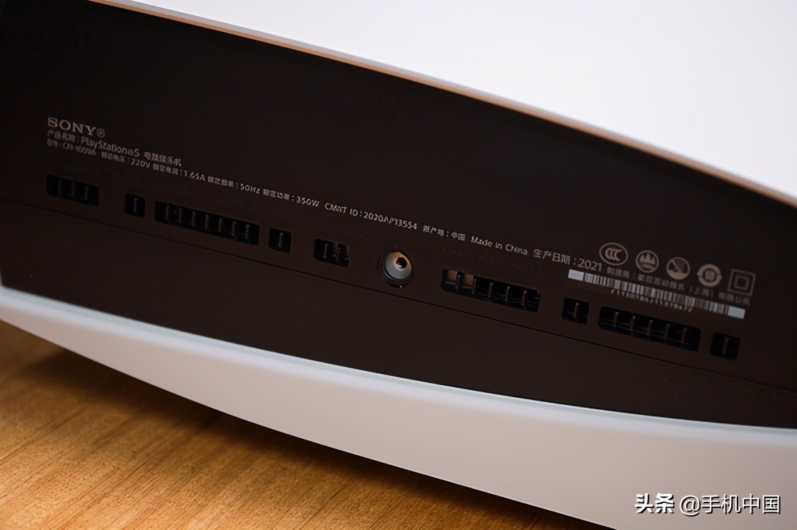 ps5下载中文版免费_国行版PS5区别 其他地区版本 国行PS5细节